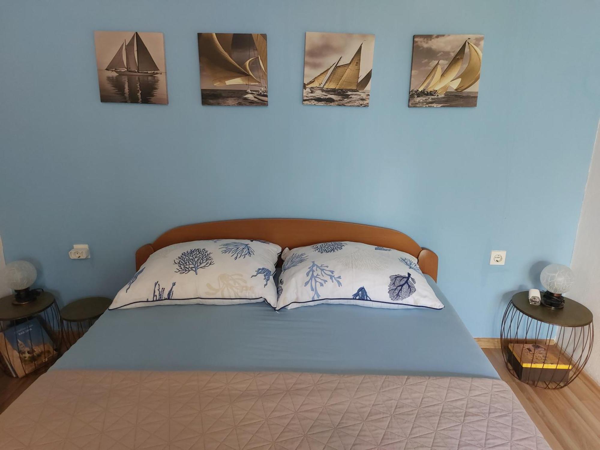 Apartment Tonci Раб Екстериор снимка